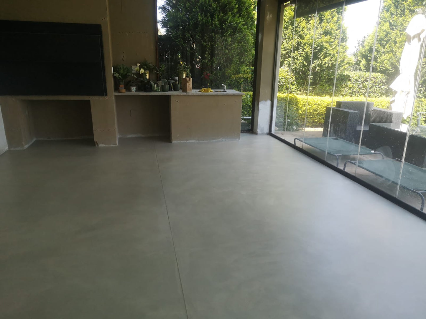 FloorCoat