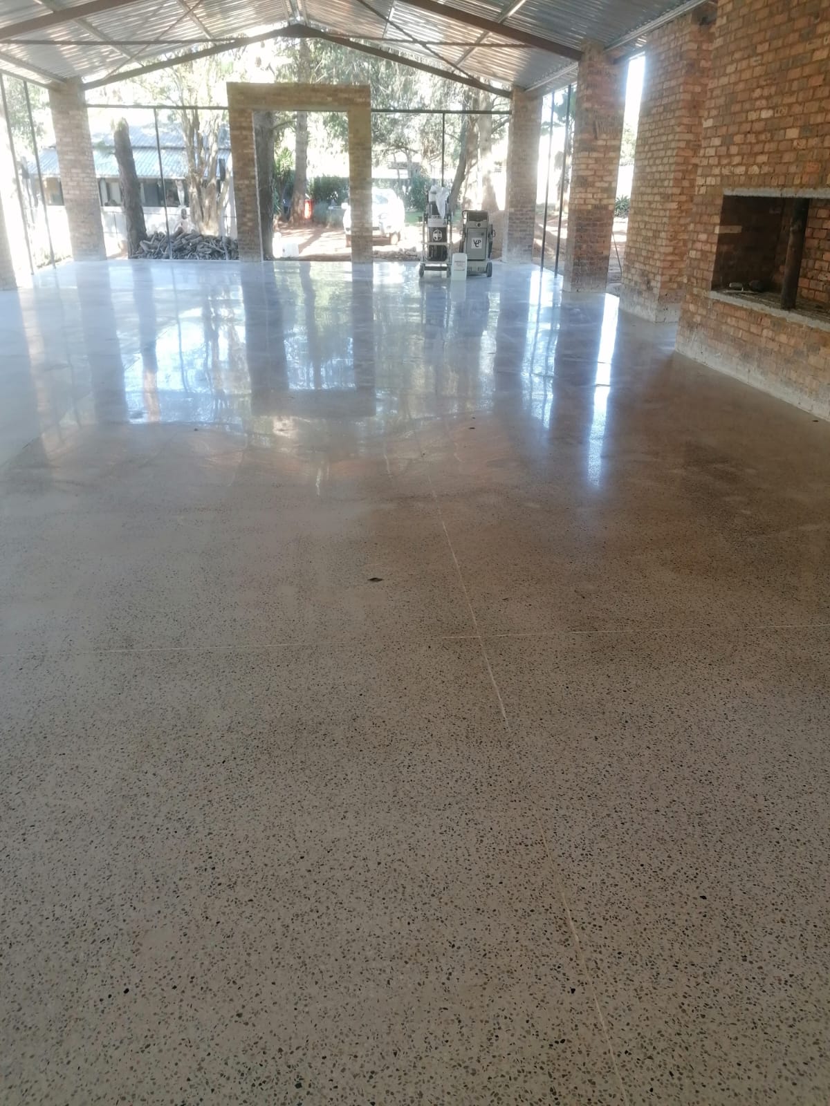 MM Sealer Buffable (Modified Methacrylate)